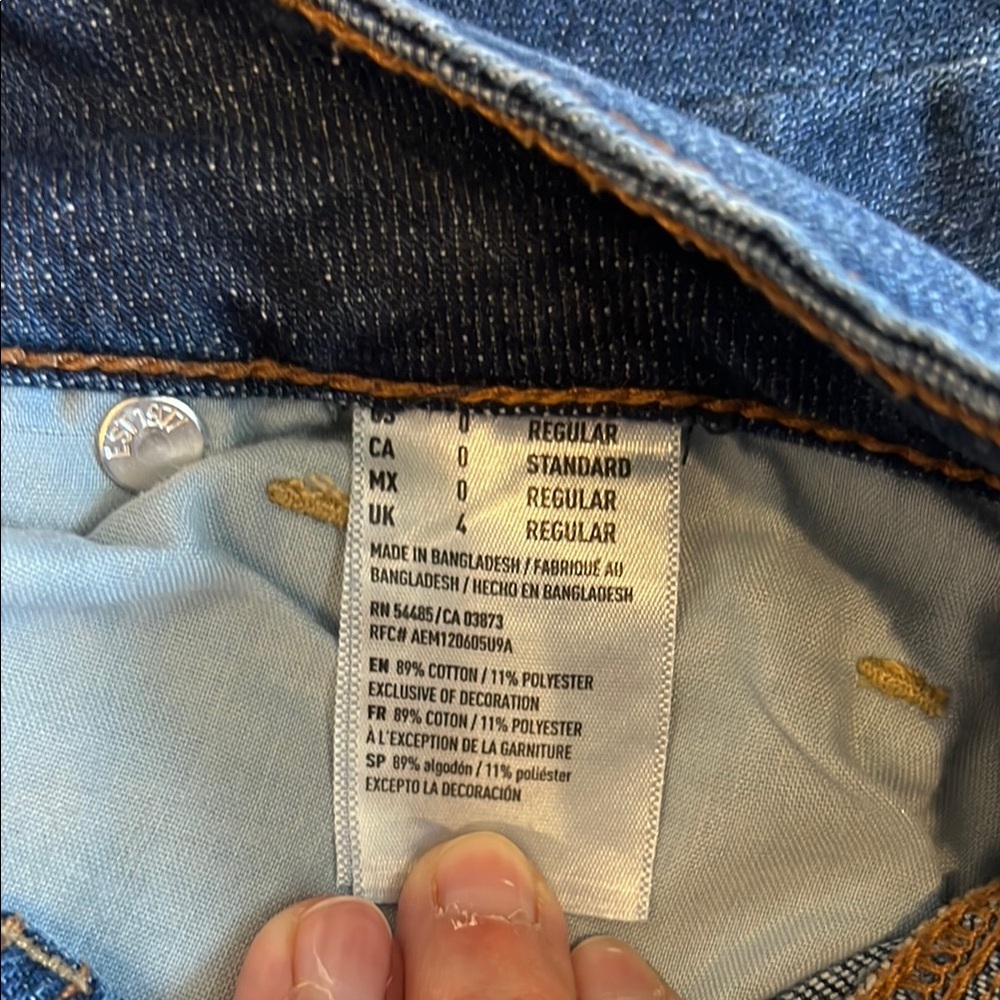 American Eagle Outfitters tomgirl jeans - Picture 4 of 7